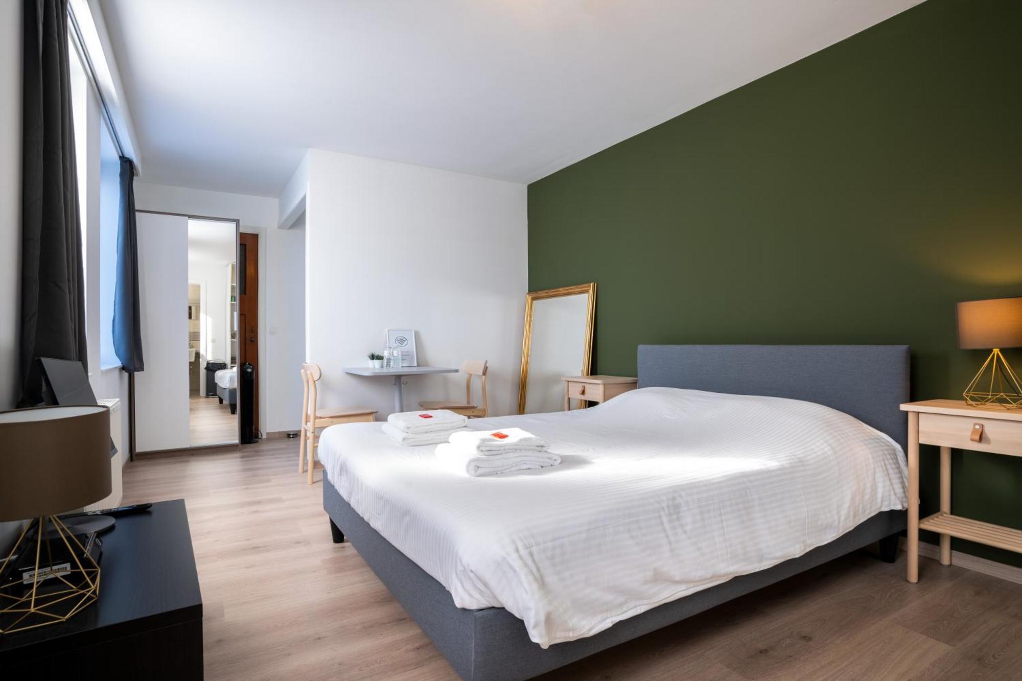 General Sixty-Seven By Romy&Travis Hotel Bruges Exterior foto