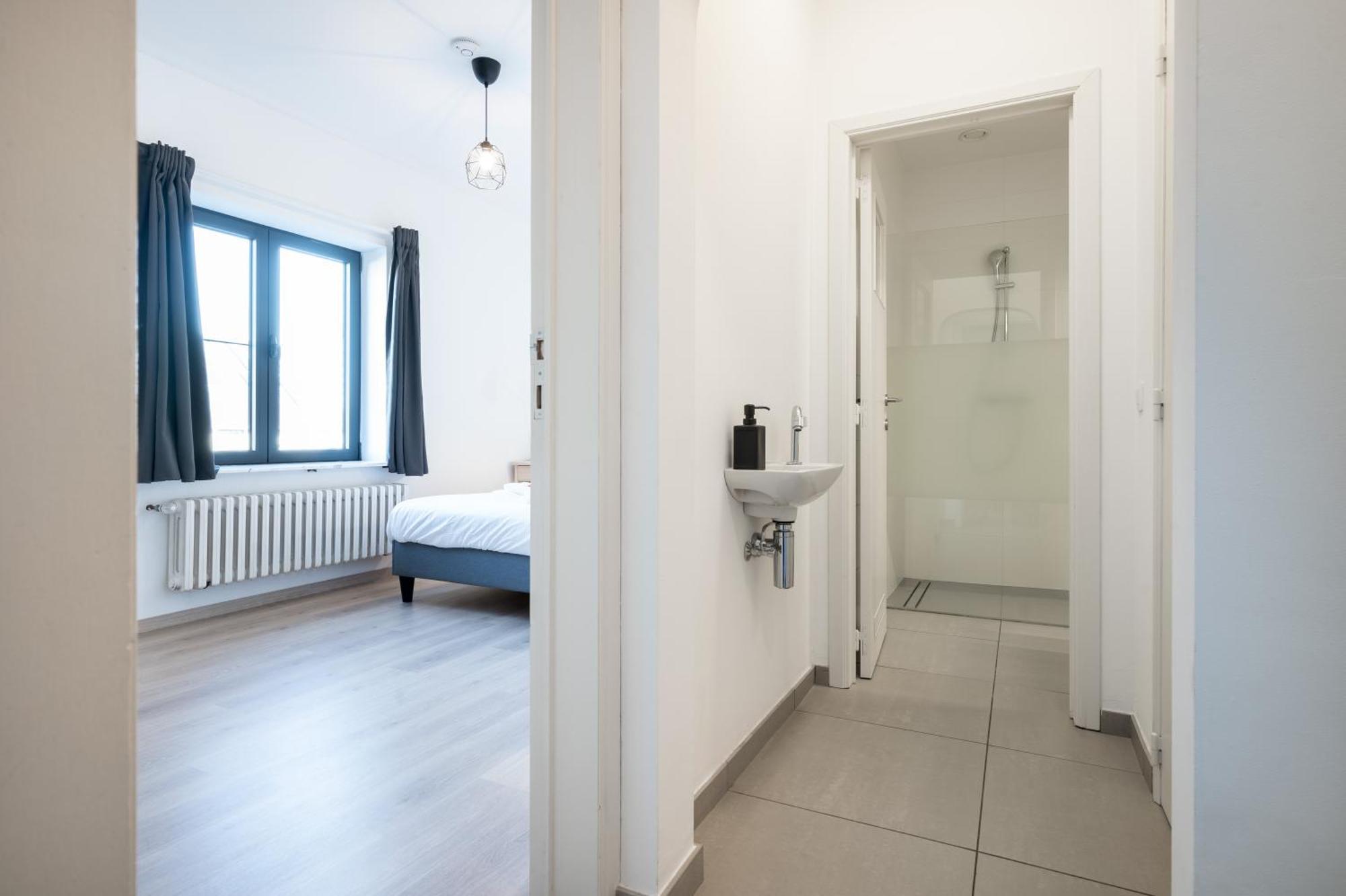 General Sixty-Seven By Romy&Travis Hotel Bruges Exterior foto